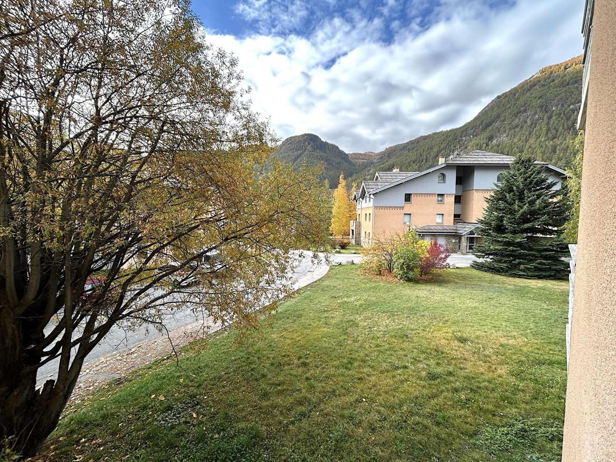 Appartement Lumineux 3 Pieces Avec Balcon, Idealement Situe A La Salle-Les-Alpes, 6 Couchages - Fr-1-330F-124 Serre Chevalier Exterior foto