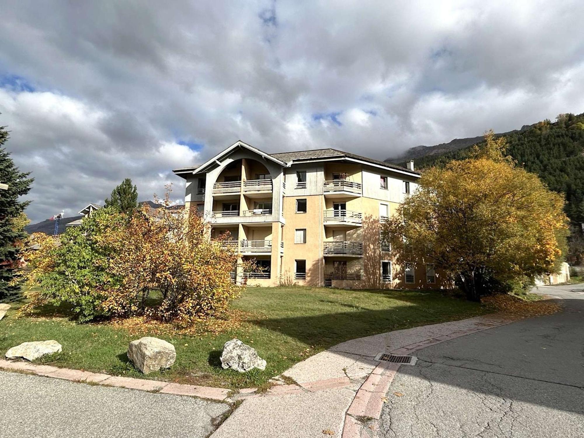 Appartement Lumineux 3 Pieces Avec Balcon, Idealement Situe A La Salle-Les-Alpes, 6 Couchages - Fr-1-330F-124 Serre Chevalier Exterior foto